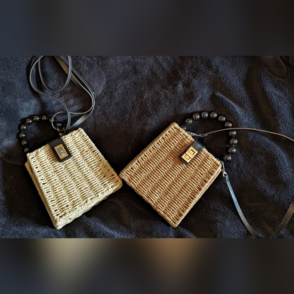 Straw crossbody bag for spring and summer